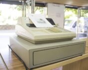 Caisse enregistreuse et logiciels de caisse pour la TVA